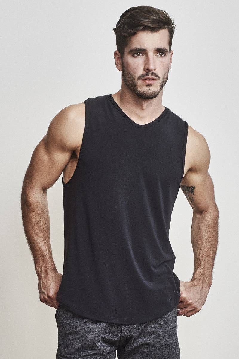 EYSOM Men&#39;s Black Standard Muscle Tee
